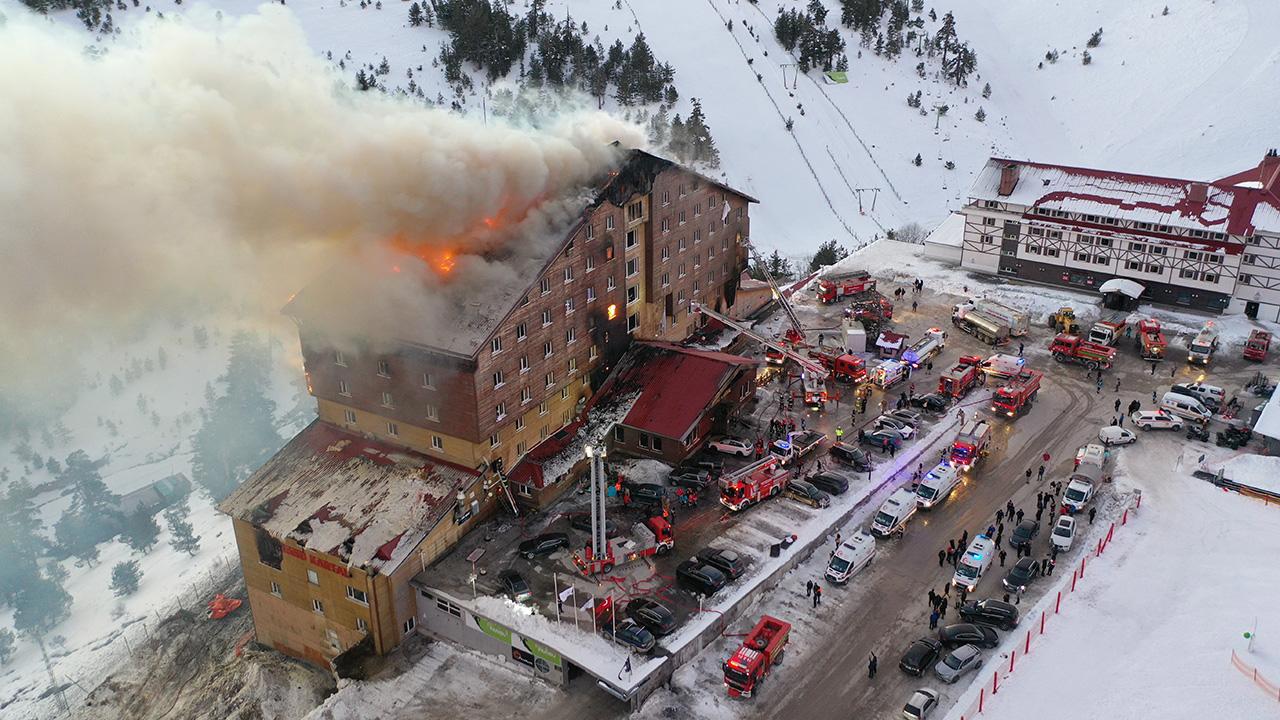 Bolu'da Otel Yangınında Ölü Sayısı Arttı