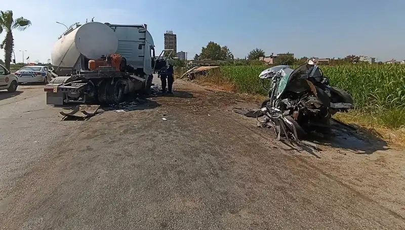 Adana’da Tanker ile Otomobil ve Kamyon Arasında Korkunç Kaza!