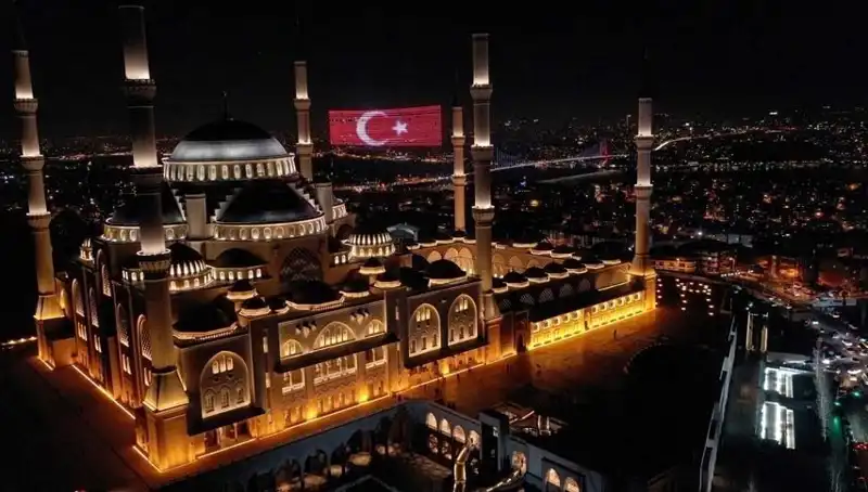 Bu Akşam Kuraklık ve Şehitler İçin Dualar Edilecek