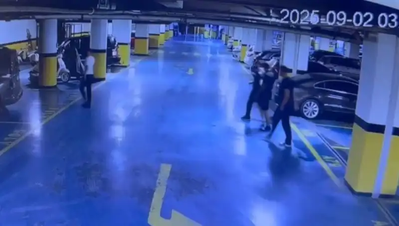 İzmir'de Tekstilci İş İnsanı Kaçırıldı, Fidye Talebi Bağcılar'dan Geldi