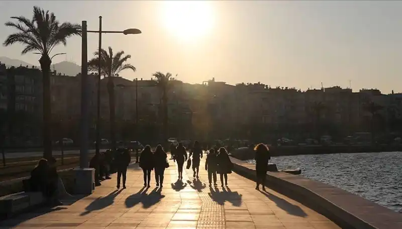 Hafta Sonu Hava Durumu: Merakla Beklenen Değişiklikler Neler?