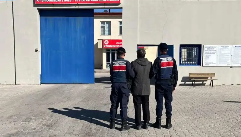 10 Yıl Hapis Cezası ile Aranan Şahıs Yakalandı: Detaylar Ortaya Çıktı