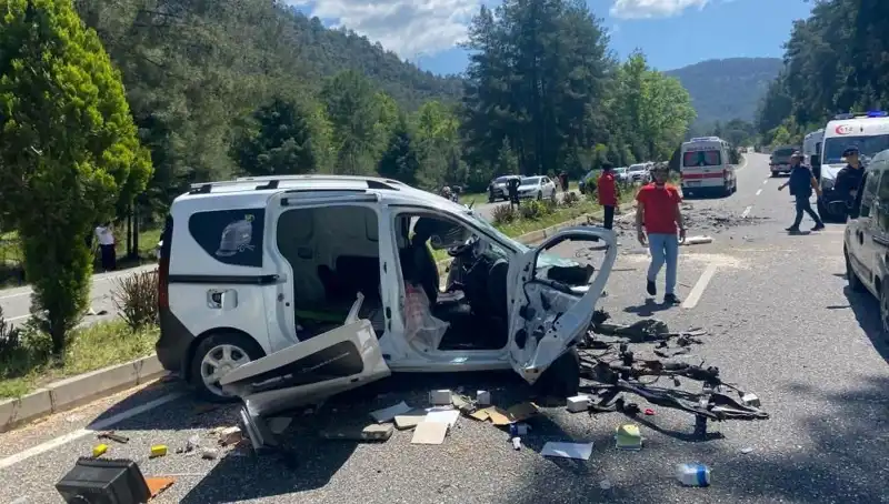 Marmaris'te Dehşet Verici Kaza: Can Kaybı ve Yaralılar Yaşandı