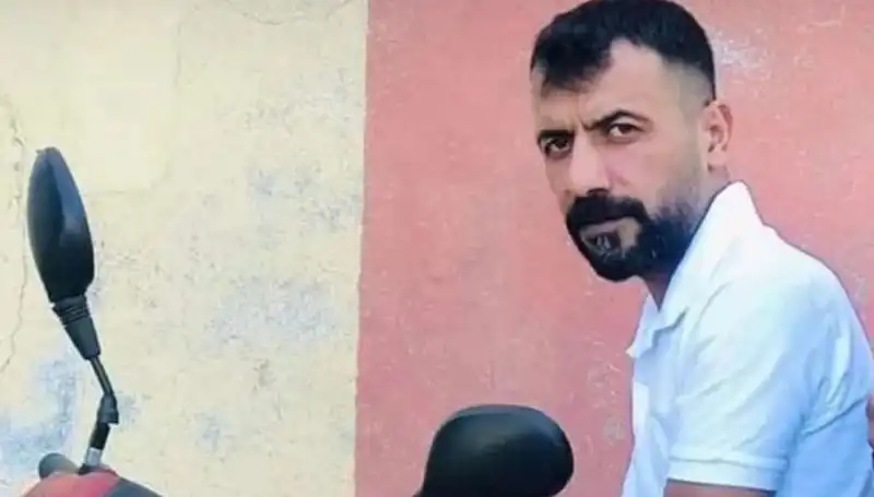 Yılan Isırığı Faciası: 30 Yaşındaki Genç Hayatını Kaybetti
