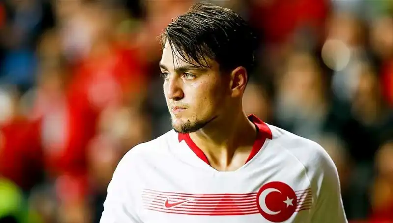 Beşiktaş, Milli Futbolcunun Transferi İçin Girişimlere Başladı