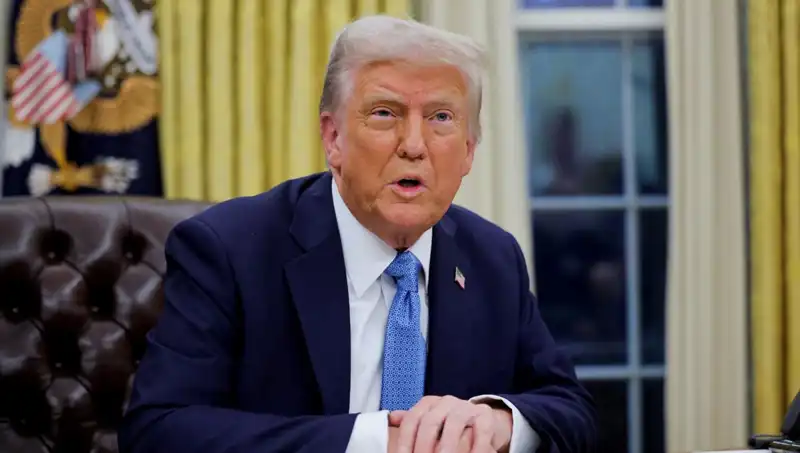 Trump, İran'dan Petrol Alan Ülkelere Yaptırımlar Getiriyor: Dünya Ticaretinde Sarsıcı Etkiler