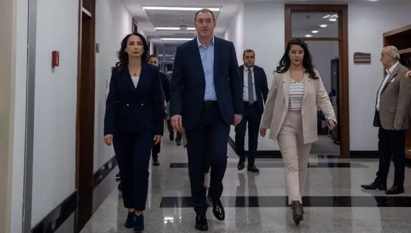 DEM Parti Heyeti: Siyasi Parti Turu Bugün Üç Partiyi Kapsıyor