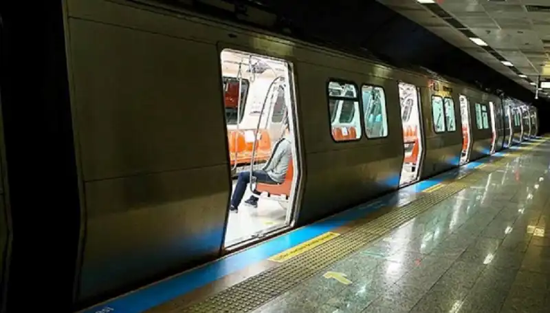 İstanbul'da Metro Durakları Kapatılacak: Yolcuları Neler Bekliyor?