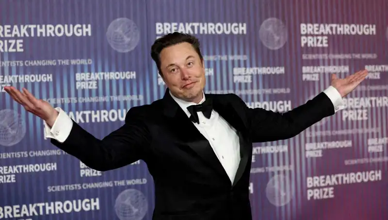 Elon Musk'ın X Üzerinden Duyurduğu Yeni Mesajlaşma Uygulaması: Flört Sitesine Mi Evilecek?