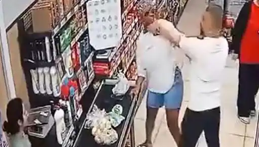 Markette Kasa Sırasında Yürekleri Ağızlara Getiren Saldırı Anı